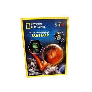 National Geographic Glow in the dark Meteor Set